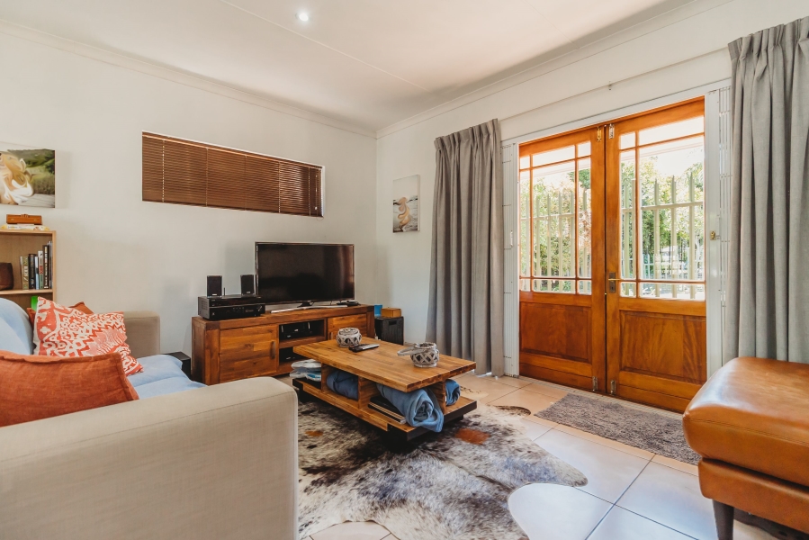 5 Bedroom Property for Sale in Heatherlands Western Cape